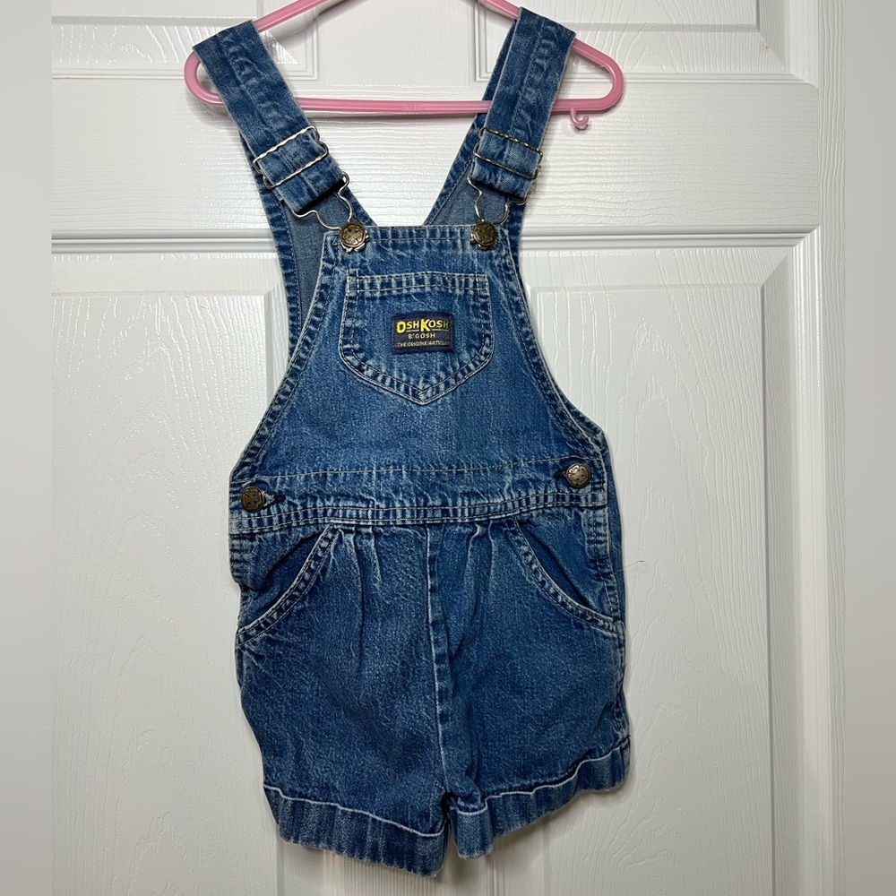 90s VINTAGE OshKosh kids denim overalls.